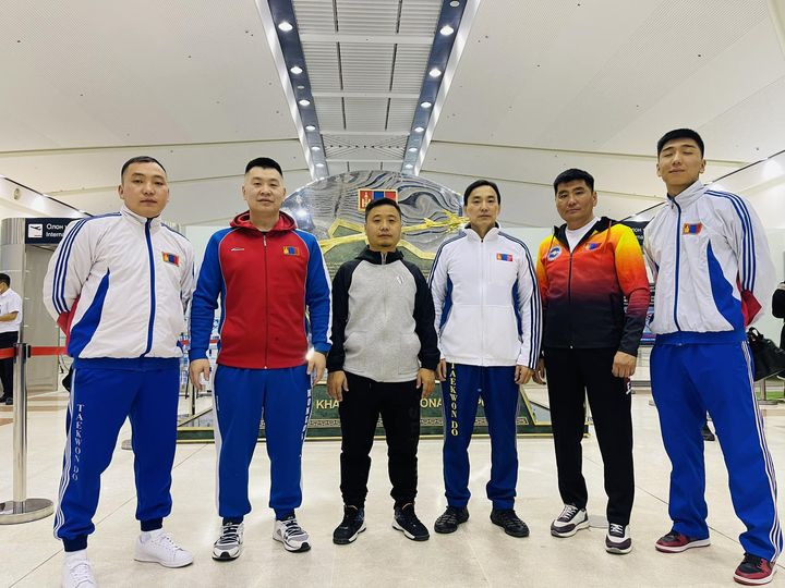 Таэквондочид “International Christmas championship” оролцохоор мордлоо