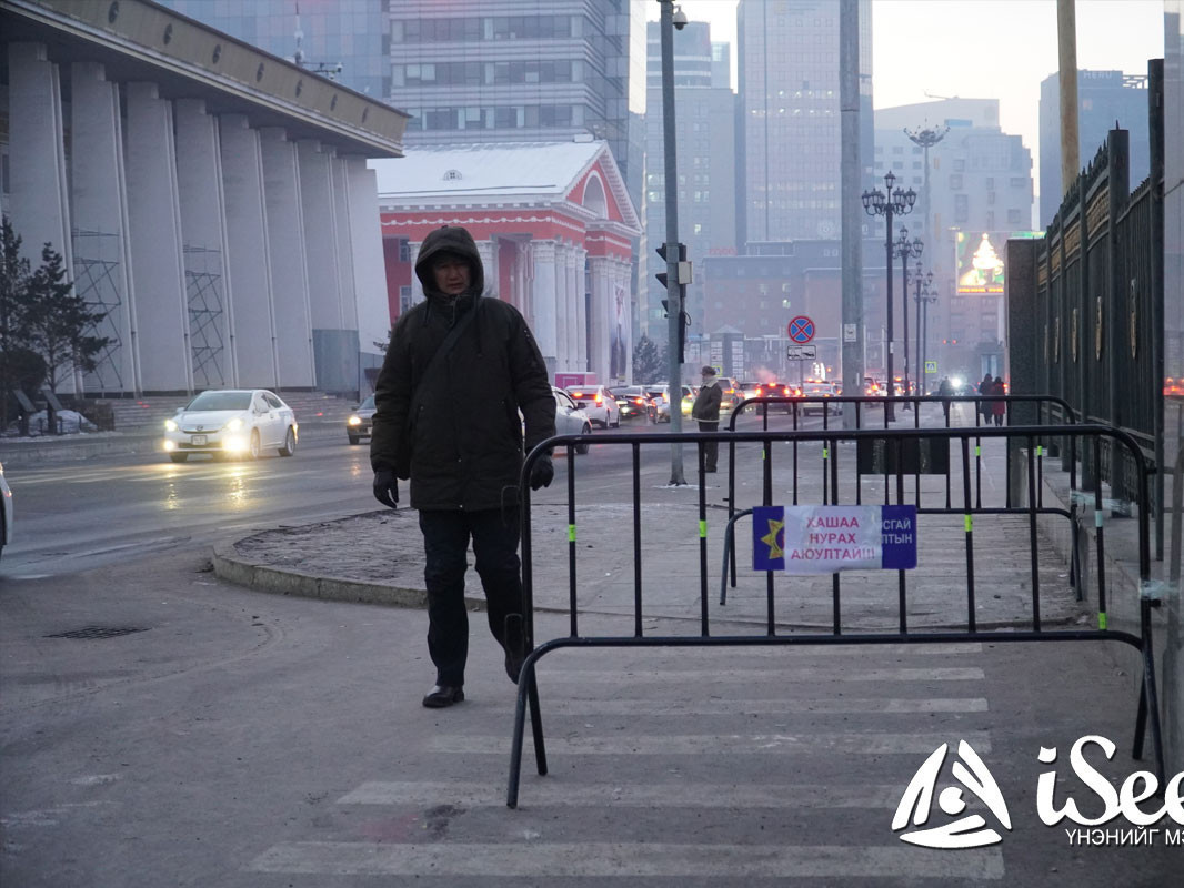 ТЦА: Жагсагчдын аюулгүй байдлыг хангах үүднээс “Сүхбаатарын талбайн” баруун, зүүн талын замын хөдөлгөөнийг хаалаа