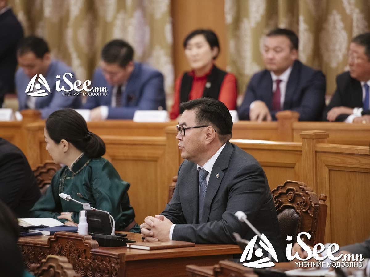 Нүүрсний хэрэгт холбоогүй гэж мэдэгдээд буй Ц.Анандбазар гишүүний "Сод Монгол Групп" ЭТТ-той 2.7 тэрбумын гэрээ байгуулжээ