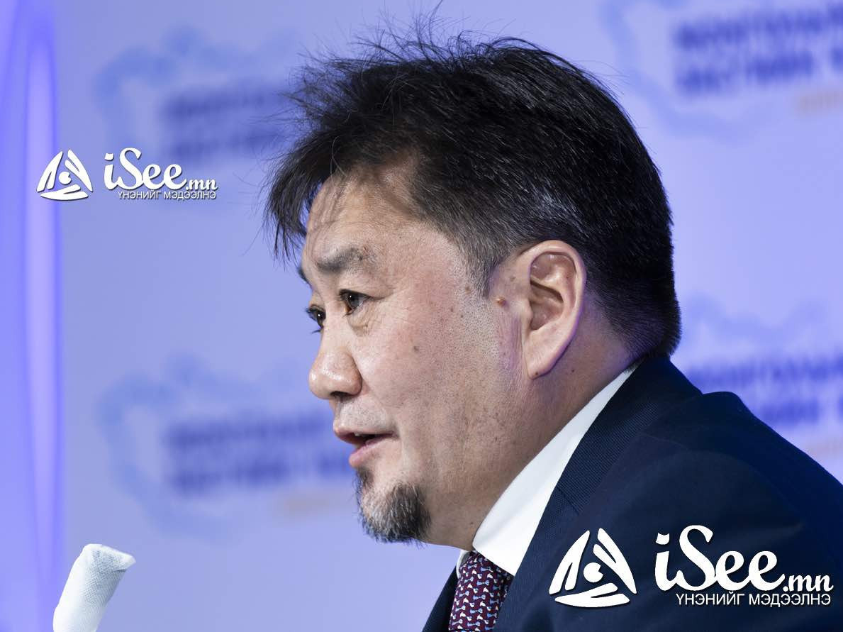 Монгол банкны ерөнхийлөгч Б.Лхагвасүрэнг яллагдагчаар татжээ