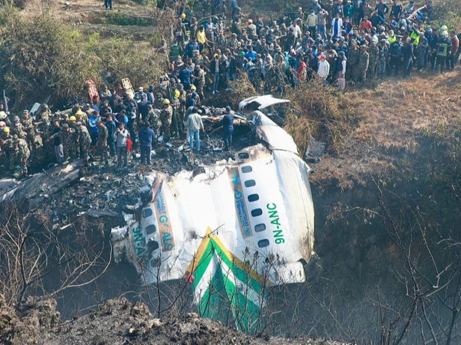 ВИДЕО: Балбад онгоц осолдож Энэтхэг, БНСУ, Франц, Оросын 72 иргэн амиа алдаад байна