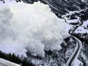 Краснодар хязгаарын шуурхай штабаас Сочигийн уулс дахь бобслейн зам дээр цасан нуранги буусан тухай мэдээлжээ