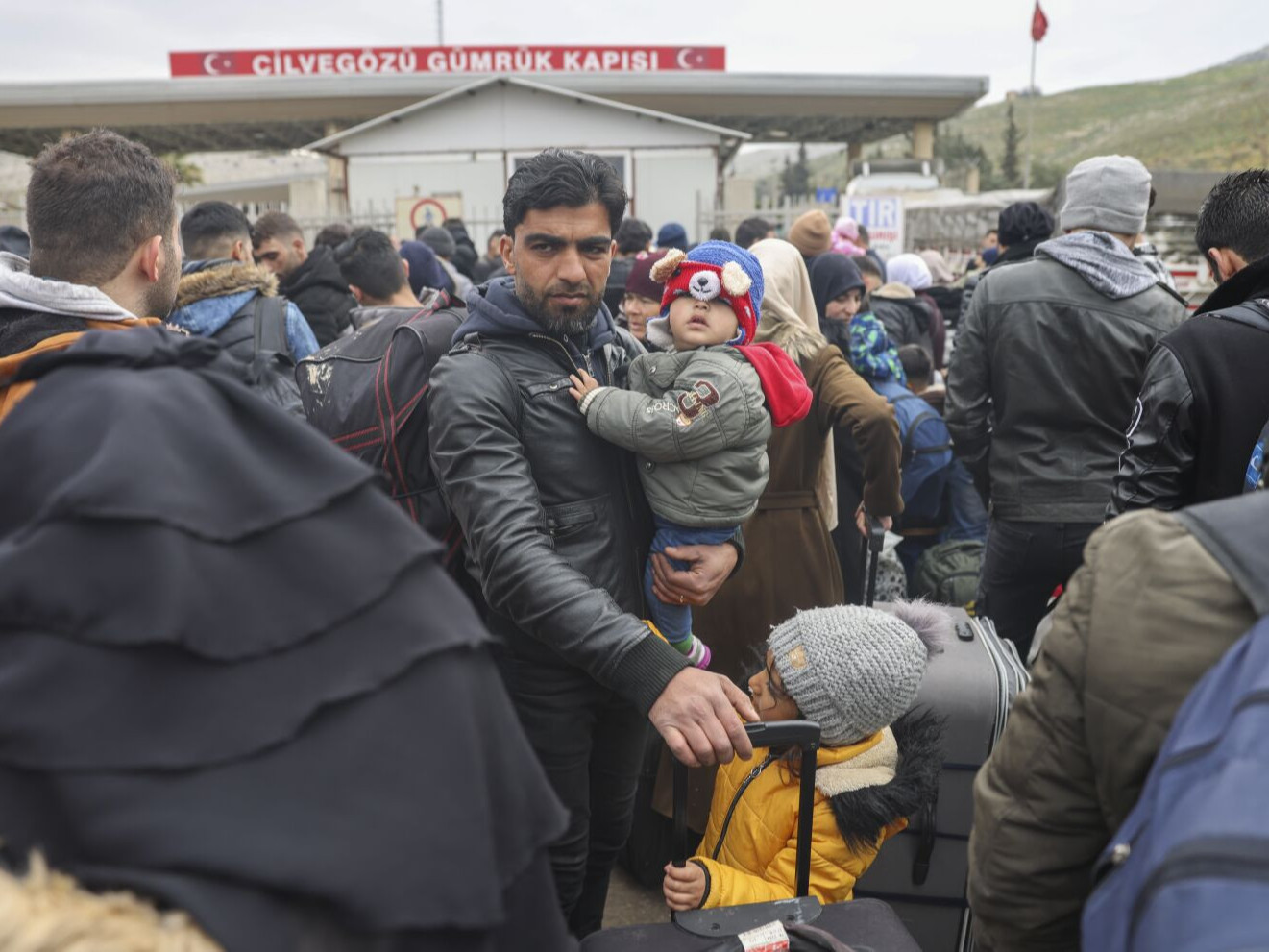 Турк, Сирид болсон газар хөдлөлтөөс хойш иргэдэд сэтгэл зүйн тусламж хэрэгцээтэй байгаа талаар мэдээлжээ