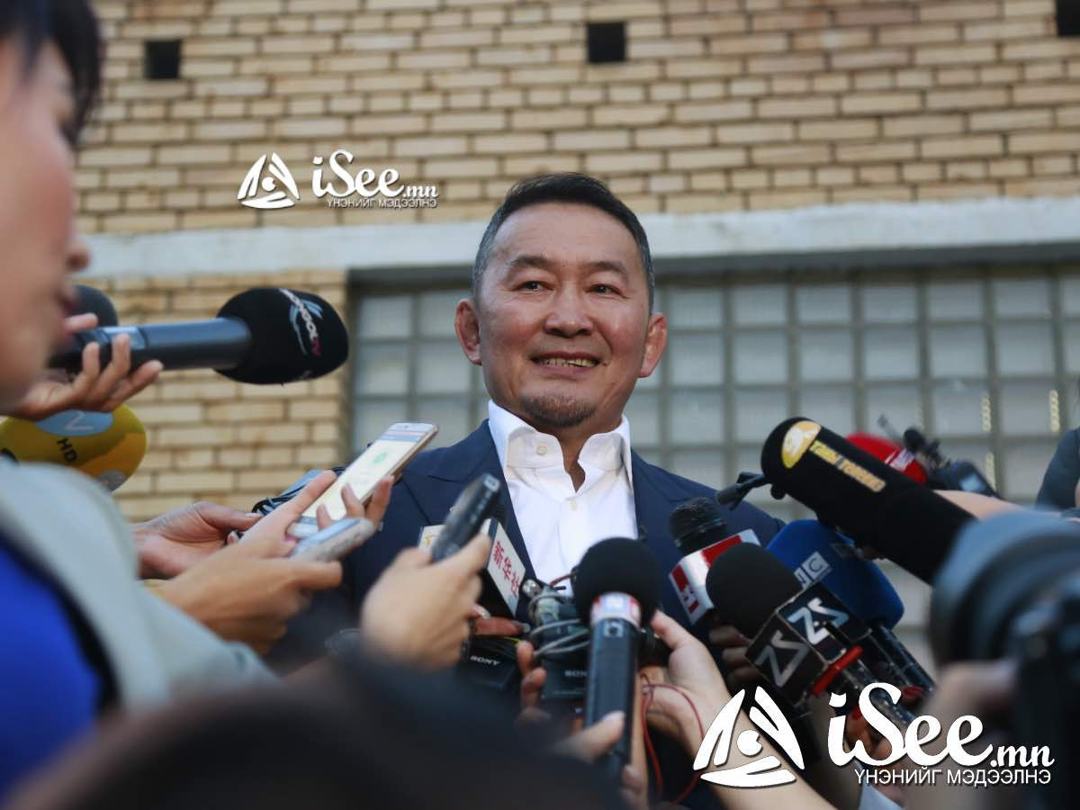 Ерөнхийлөгч асан Х.Баттулга "Монголын ардчилсан холбооны хурлаа зарлаж, АН-аас салах эсэхээ ярилцана" гэж сүрдүүлжээ