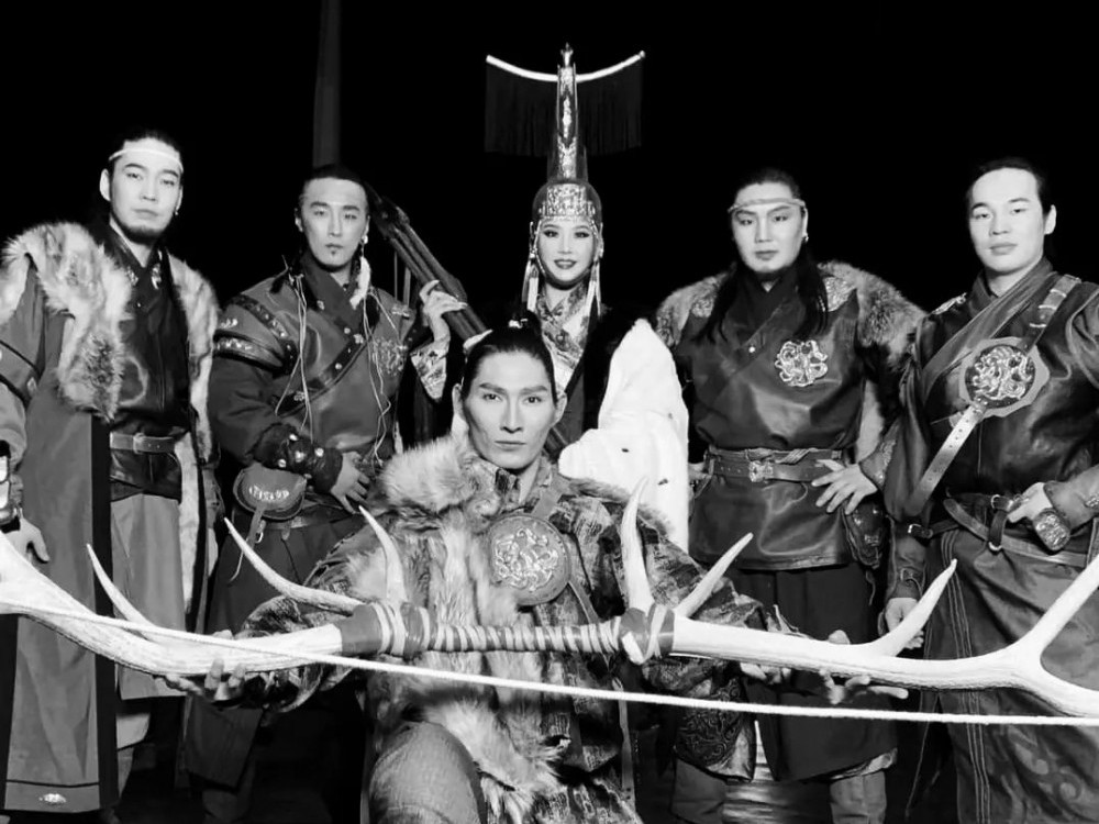 ВИДЕО: “Нарны домог” Монголын анхны бүжгэн жүжиг Үндэсний Урлагийн Их Театрын тайзнаа тоглоно