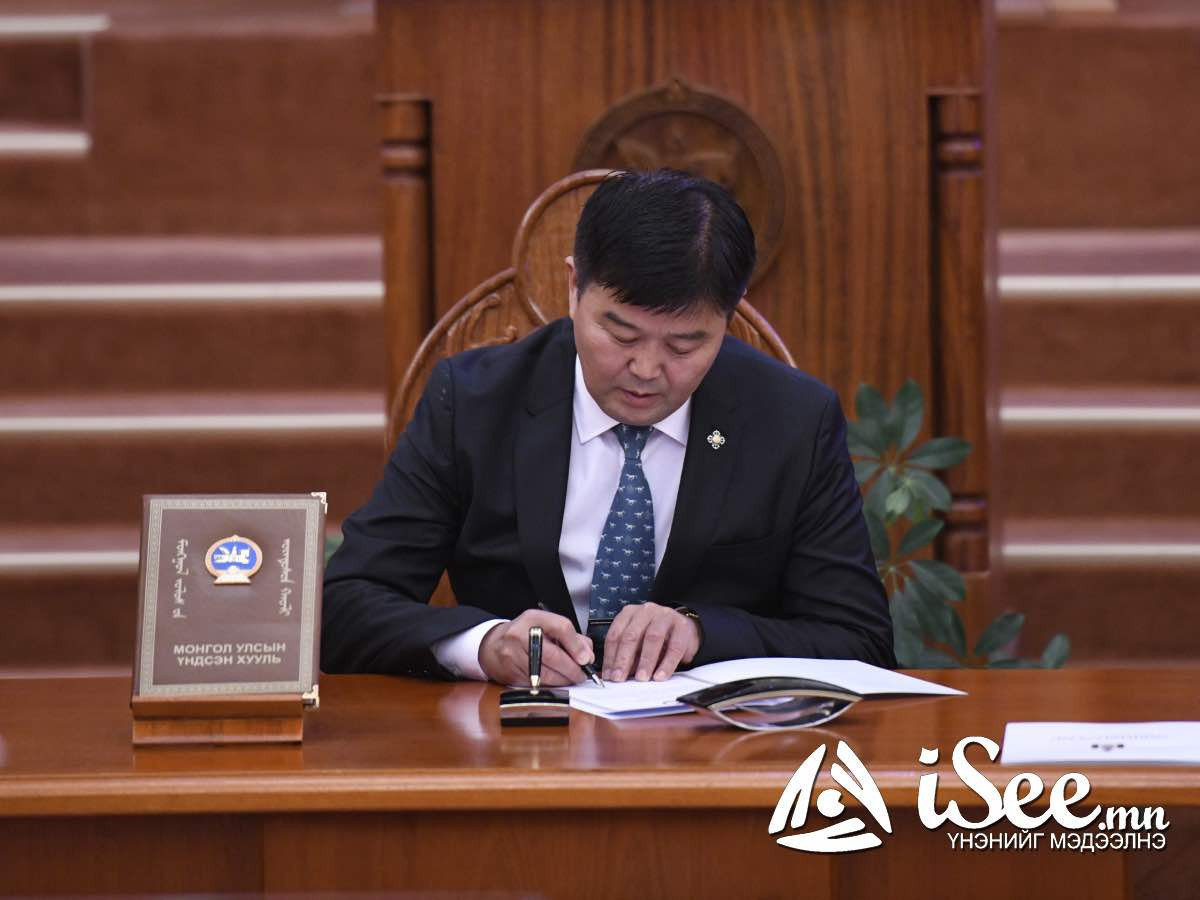 Хөдөө аж ахуйг дэмжих санг татан буулгаж, корпораци болгох төслийг Засгийн газарт буцаав 