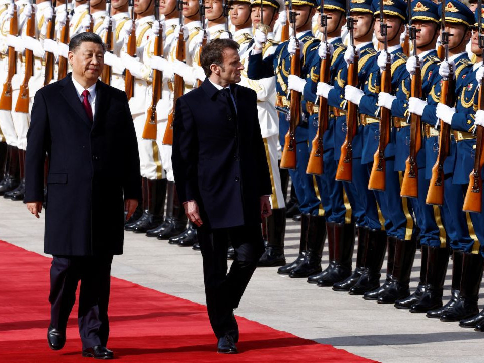 Францын Ерөнхийлөгч Э.Макрон, "Украины дайныг зогсоохын тулд В.Путинд нөлөөлөх"-ийг Хятадад уриалжээ