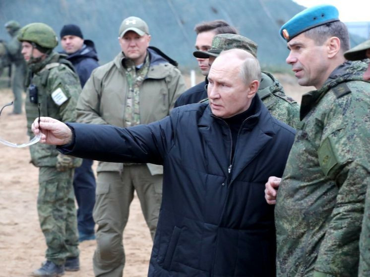 "В.Путин Херсон муж дахь цэргийн штабт ажиллаа" гэж мэдээлжээ