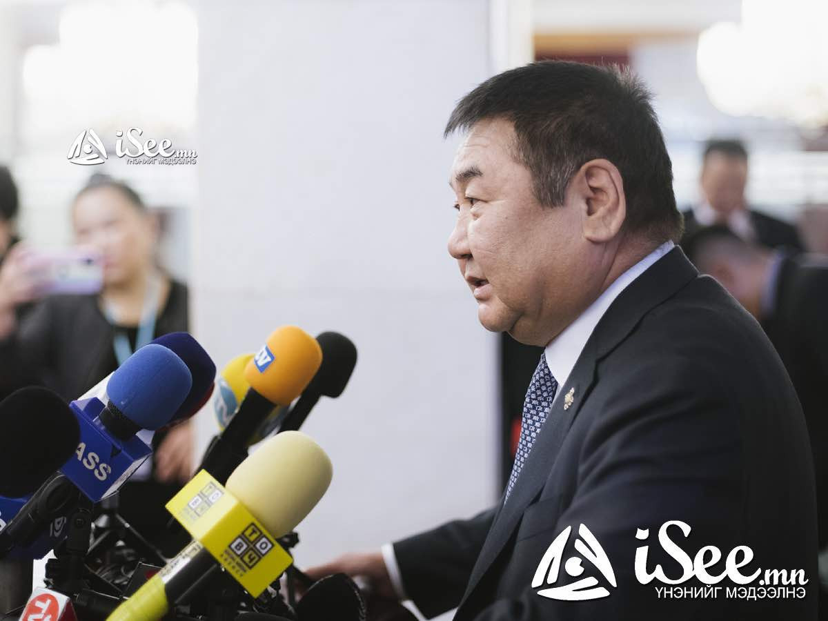 Д.Ганбат: Намайг танкчингаар нь дуудаад. Сумын төвд жижүүр хийж байгаад Ерөнхий сайд болно гэдэг бас л мундаг шүү дээ /ВИДЕО/