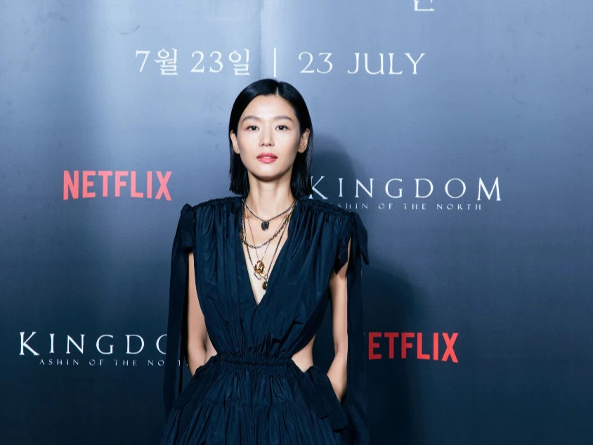 Солонгосын хамгийн үнэтэй орон сууцны эзнээр жүжигчин Жон Жи Хён нэрлэгдлээ