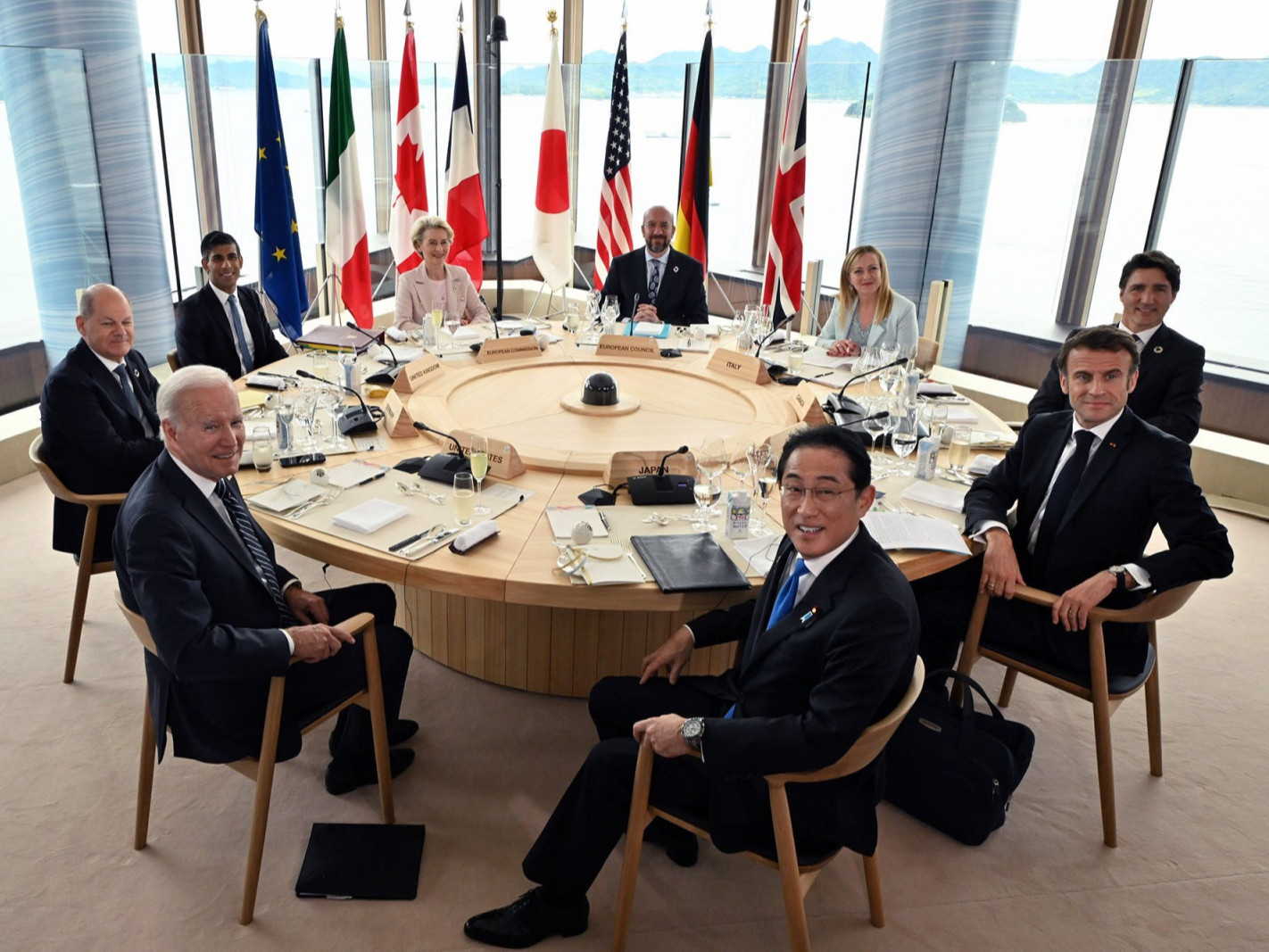 Японд болж буй "Их-7" уулзалт өнөөдөр дуусаж, Францын Ерөнхийлөгч Э.Макрон маргааш Монгол Улсад ирнэ