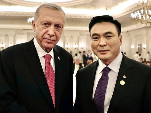 Шадар сайд С.Амарсайхан Турк Улсын Ерөнхийлөгчийн тангараг өргөх ёслолд оролцжээ