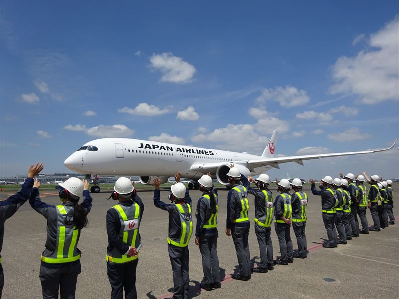 ШУТИС-ийн Коосэн технологийн коллежийн таван оюутан Японы хамгийн том нисэхийн компанид дадлагажиж эх орондоо ирлээ
