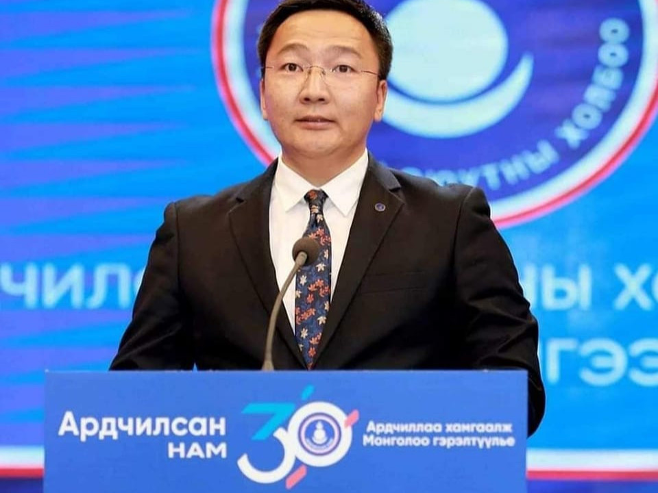 Н.Лхагвадорж: Иргэдийн дийлэнх нь "Төрийн бодлого хөрсөндөө буухгүй байна" гэсэн байр суурийг илэрхийлсэн