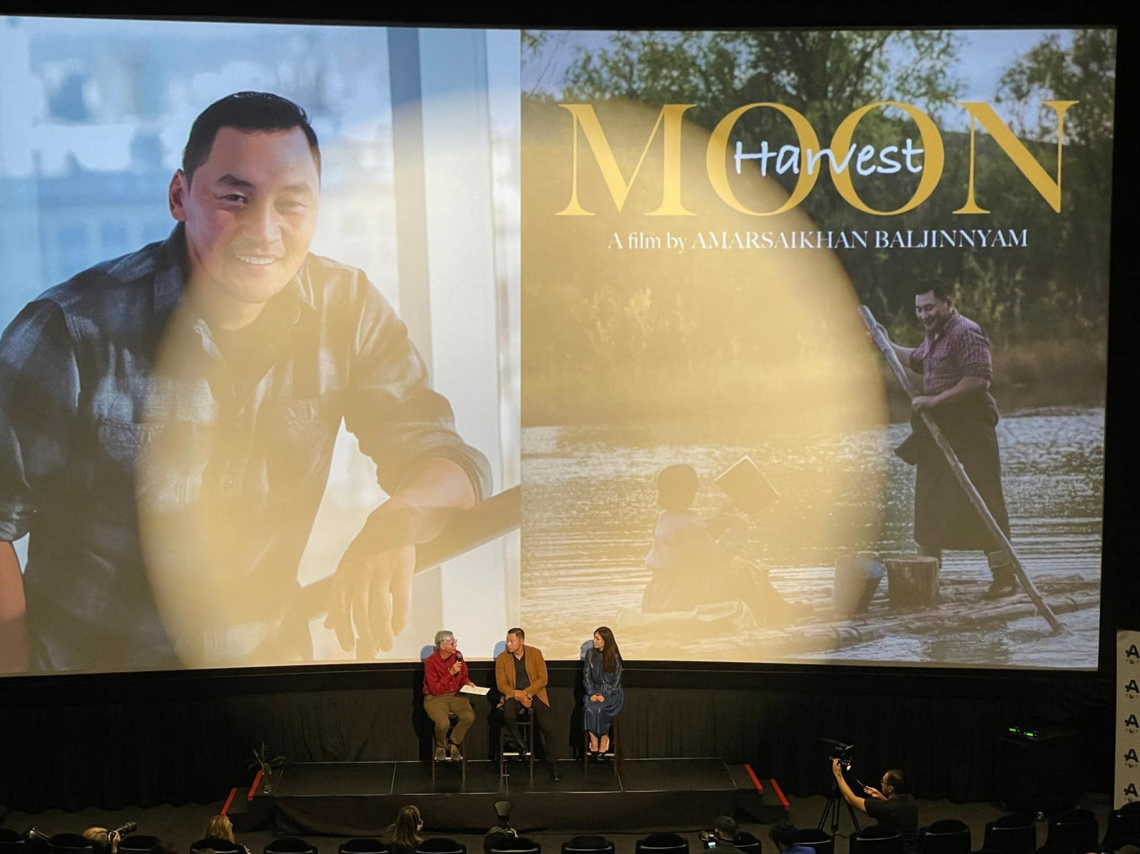 “Эргэж ирэх намар” кино CHICAGO ASIAN POP-UP CINEMA фестивалиас шагнал хүртжээ