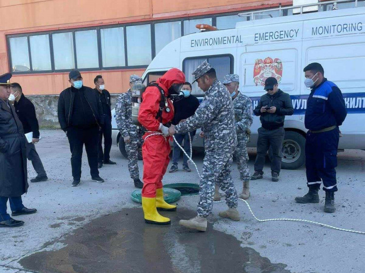 НОБГ: Улаанбаатарт дэгдээд буй үнэр нь ажилласан тос масло бохирын шугамд нийлүүлснээс үүссэн байж болзошгүй