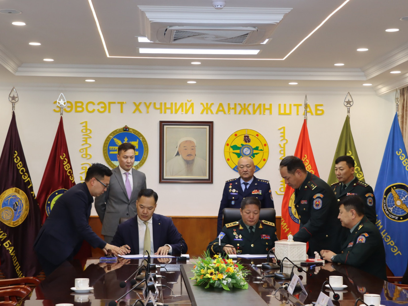 Монгол цэргүүд “МИАТ” ТӨХК-ийн агаарын хөлгөөр ажиллагааны газар орныг зорьдог боллоо