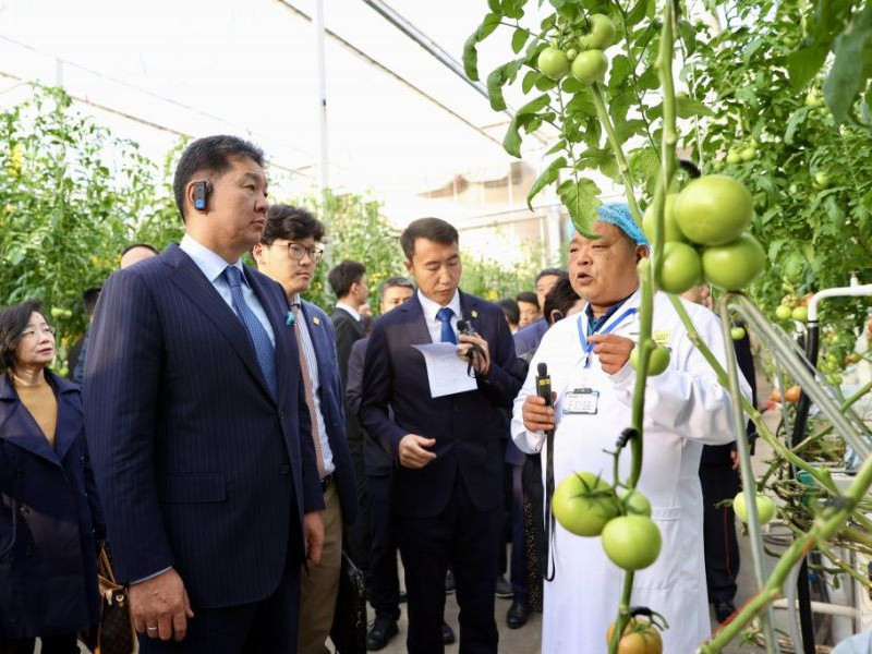 ФОТО: Ерөнхийлөгч У.Хүрэлсүх Ниншя хотон үндэстний Өөртөө засах оронд ажиллаж байна