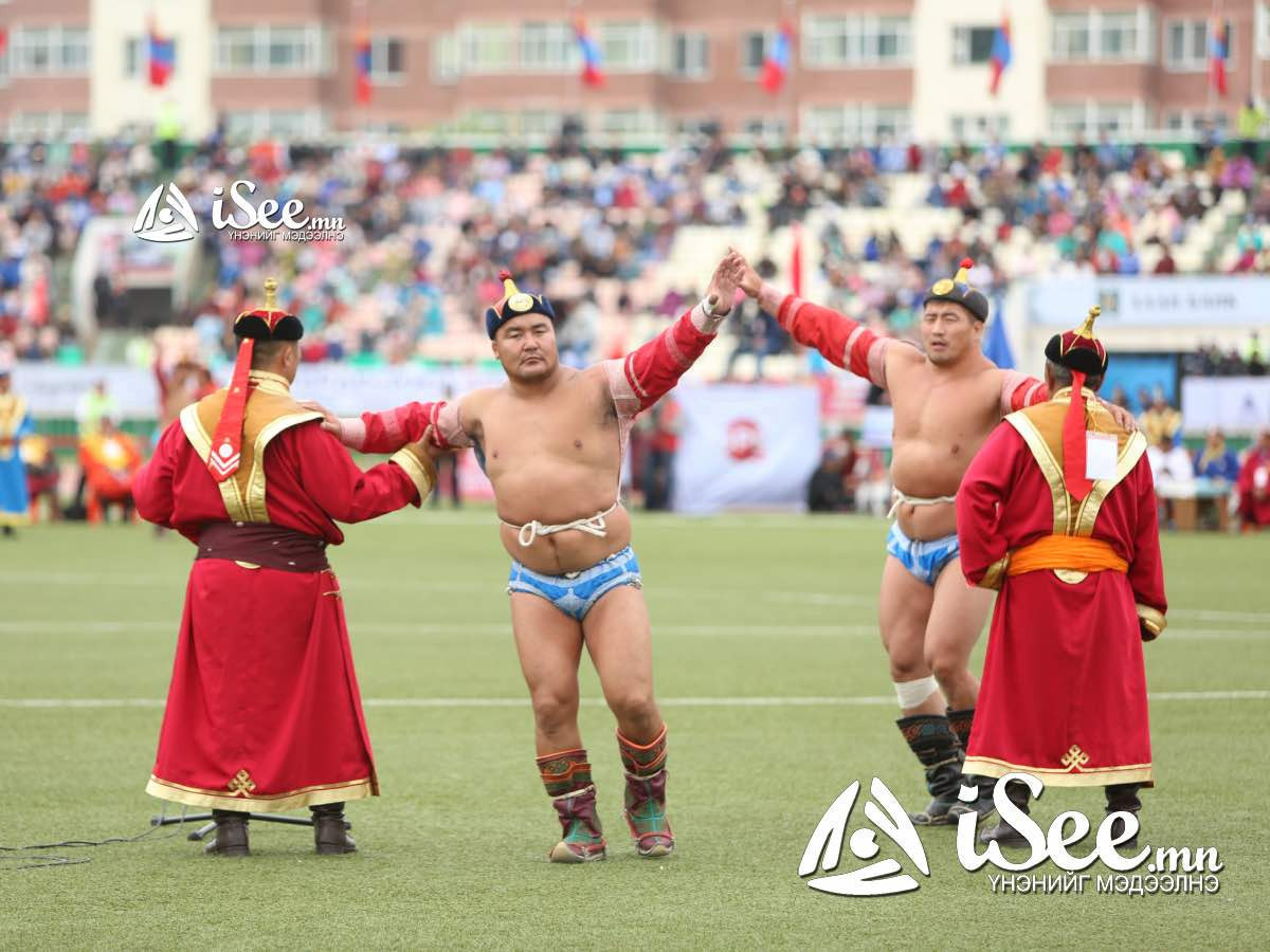 "Монгол бахархлын өдөр"-өөр хүчит 128 бөх барилдана
