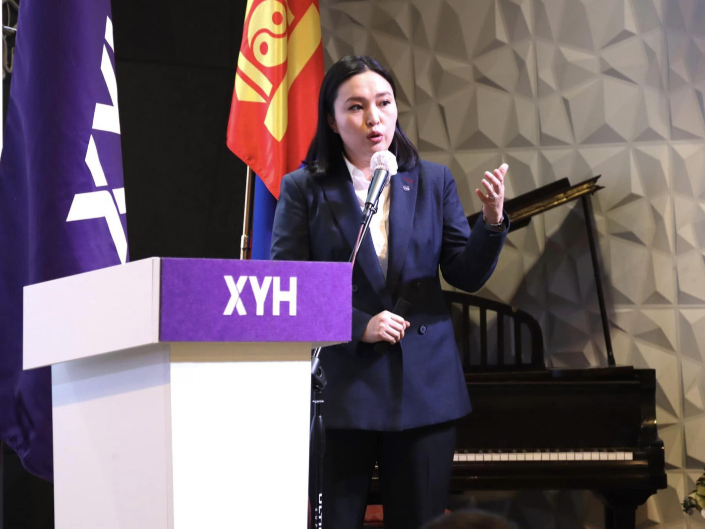 Нийслэлийн ХҮН намын хорооны даргаар Э.Золзаяа сонгогджээ
