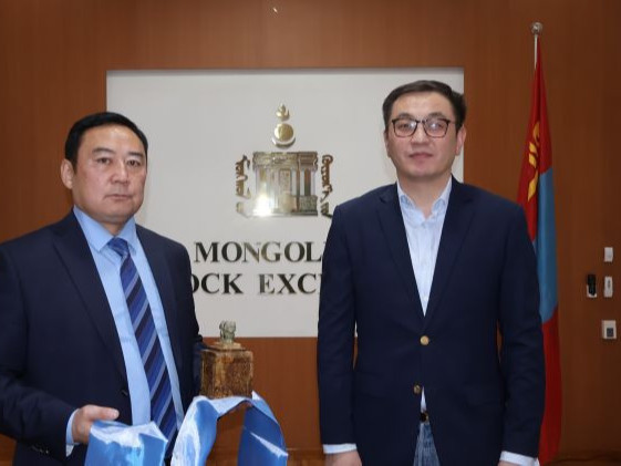 Монголын Хөрөнгийн биржийн захирал Х.Алтай ажлаа хүлээлгэн өгчээ