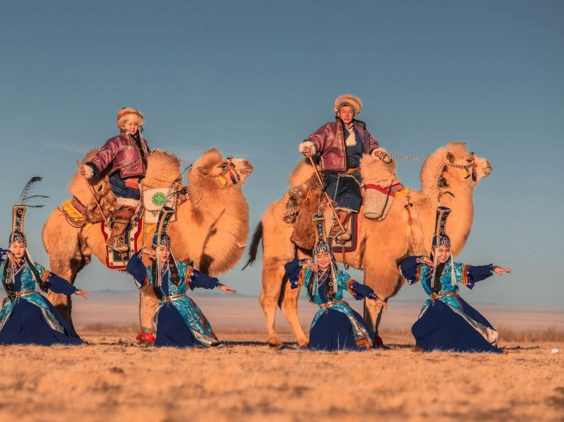Өмнөговь аймагт болох "Түмэн тэмээний баяр"-т олон улсын байгууллагуудын төлөөлөгчид оролцоно