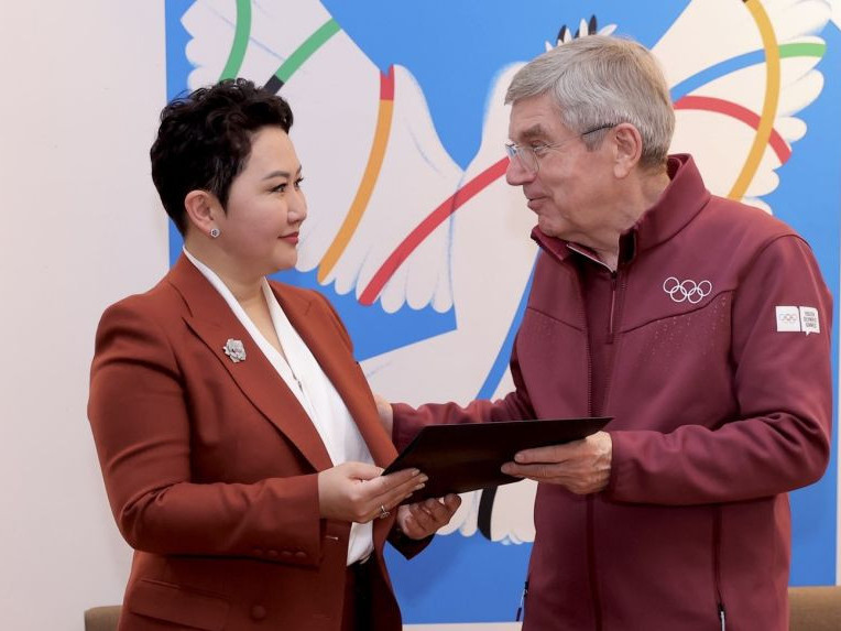 Азийн наадам болон Залуучуудын зуны Олимпыг Монгол Улсад зохион байгуулах хүсэл, эрмэлзэлтэй байгаагаа илэрхийллээ