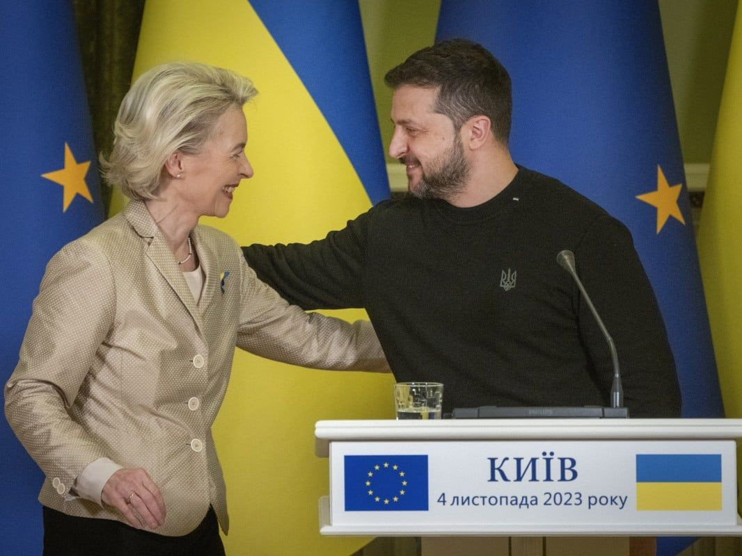 Оросын банкнаас битүүмжилсэн хөрөнгийг Украиныг дэмжих зорилгоор ашиглах шийдвэрийг Европын холбоо гаргажээ