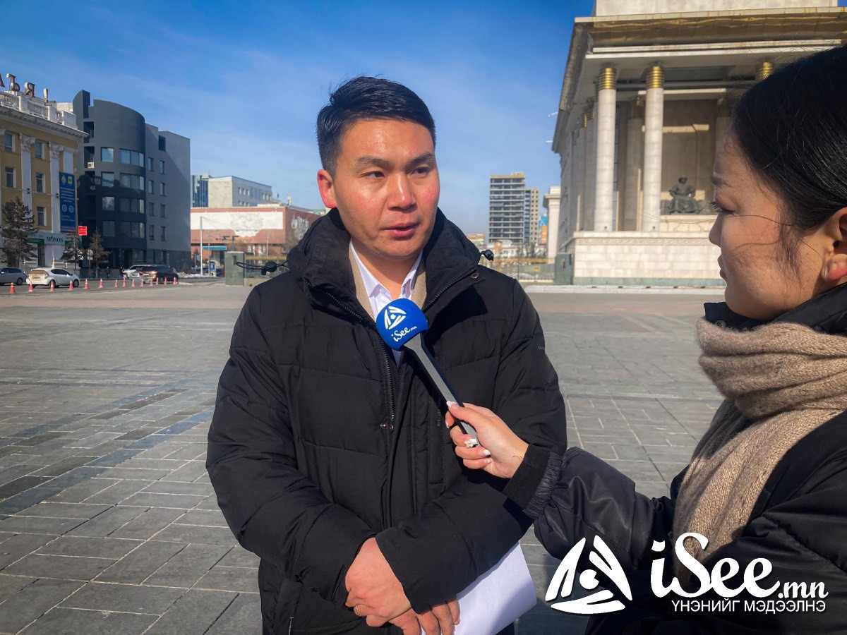 "Иргэдээс хууль бусаар хураамж авч байна" гэж мэдэгдсэн сэтгүүлч Б.Пүрэвийг Монголын телевизүүдийн холбоо шүүхэд өгнө гэжээ