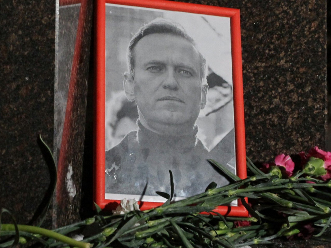 "А.Навальныйгийн цогцсыг түүний ээжид нууцаар үзүүлсэн" гэж мэдэгджээ