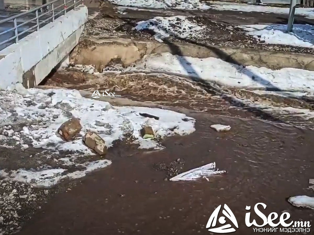 ВИДЕО: Сэлхийн орчимд шар усны үер болж, ойролцоох айл өрхүүдэд эрсдэл учруулж байна