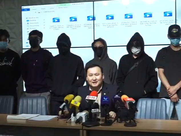 LIVE: ЭЗХ-ийн сайд Ч.Хүрэлбаатар тэмцээн зохион байгуулах нэрээр мөнгө тараасан асуудлыг оюутнууд дэлгэж, гомдол гаргалаа
