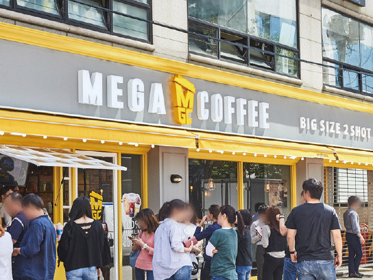 БНСУ-д 3 мянга гаруй салбартай “Mega Coffee” анхны гадаад дахь дэлгүүрээ Монголд нээлээ