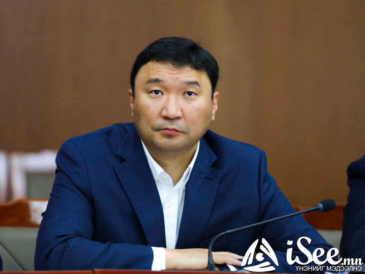ШУУД: Нийслэлийн АН-аас Хүүхэд хамгааллын тухай хуулийн төслийг УИХ дахь АН-ын бүлэгт танилцууллаа