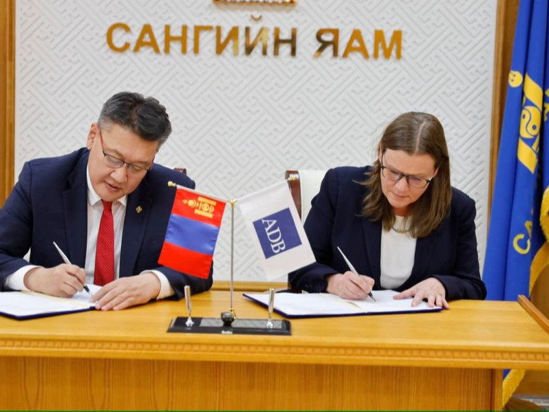  "Эрүүл мэндийн тусламж үйлчилгээний хүртээмжийг сайжруулах хөрөнгө оруулалтын хөтөлбөр” -ийг үргэлжлүүлнэ
