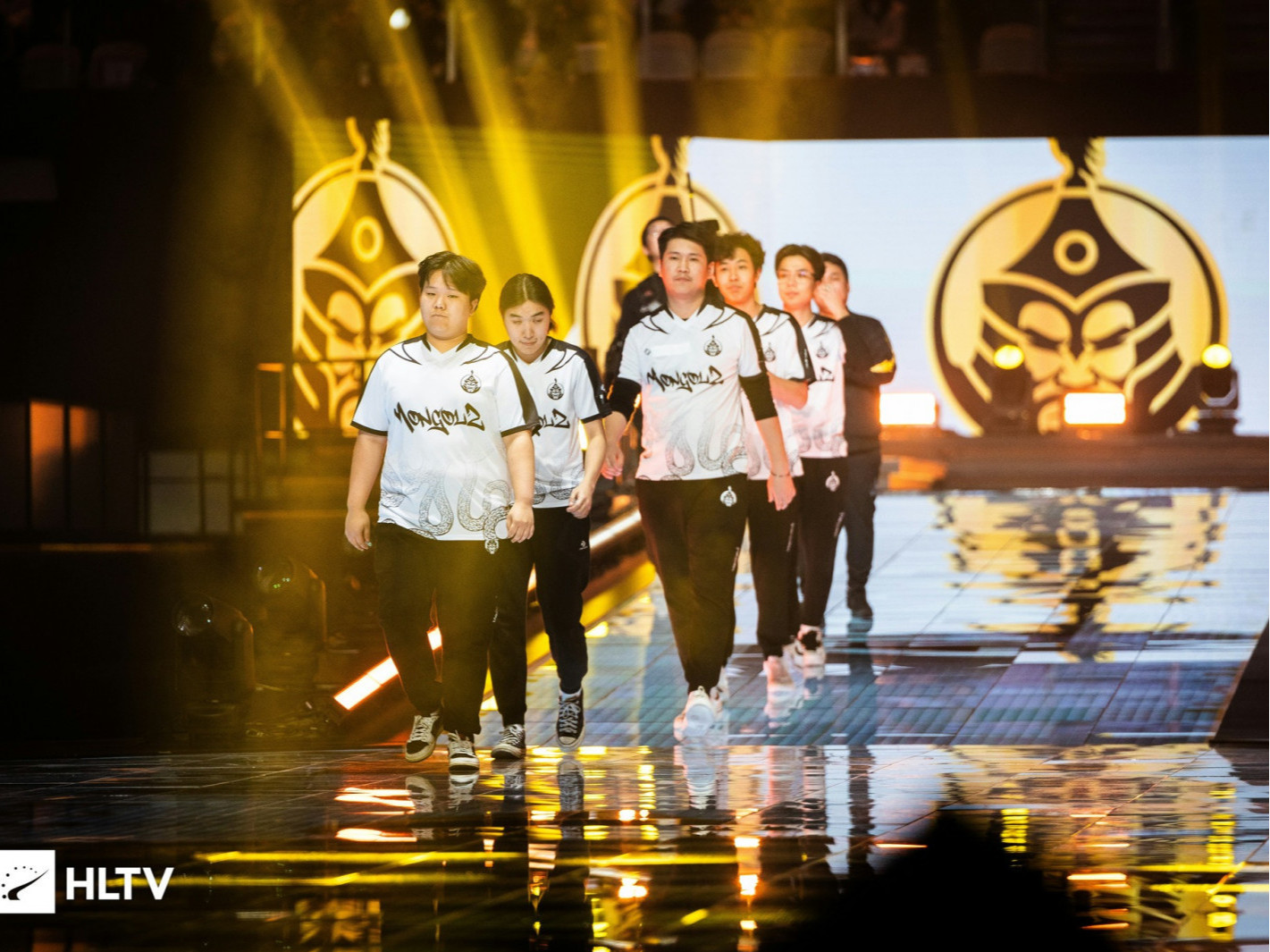 The MongolZ 1 сая ам.долларын шагналын сан бүхий "PGL Cluj-Napoca" тэмцээний эхний тоглолтоо өнөөдөр хийнэ