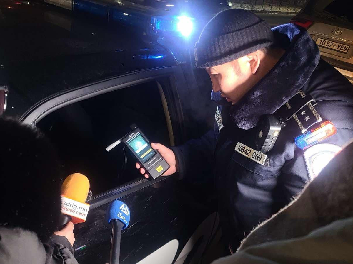 Согтуугаар тээврийн хэрэгсэл жолоодсон 202 жолоочийг цагдаагийн алба хаагч нар илрүүлжээ