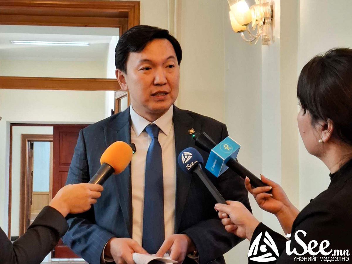 Н.Учрал: Олон айлын амьдралыг үрэн таран хийж буй “зөвшөөрөлгүй” цахим мөрийтэй тоглоомыг шалгах ажлын хэсэг байгууллаа