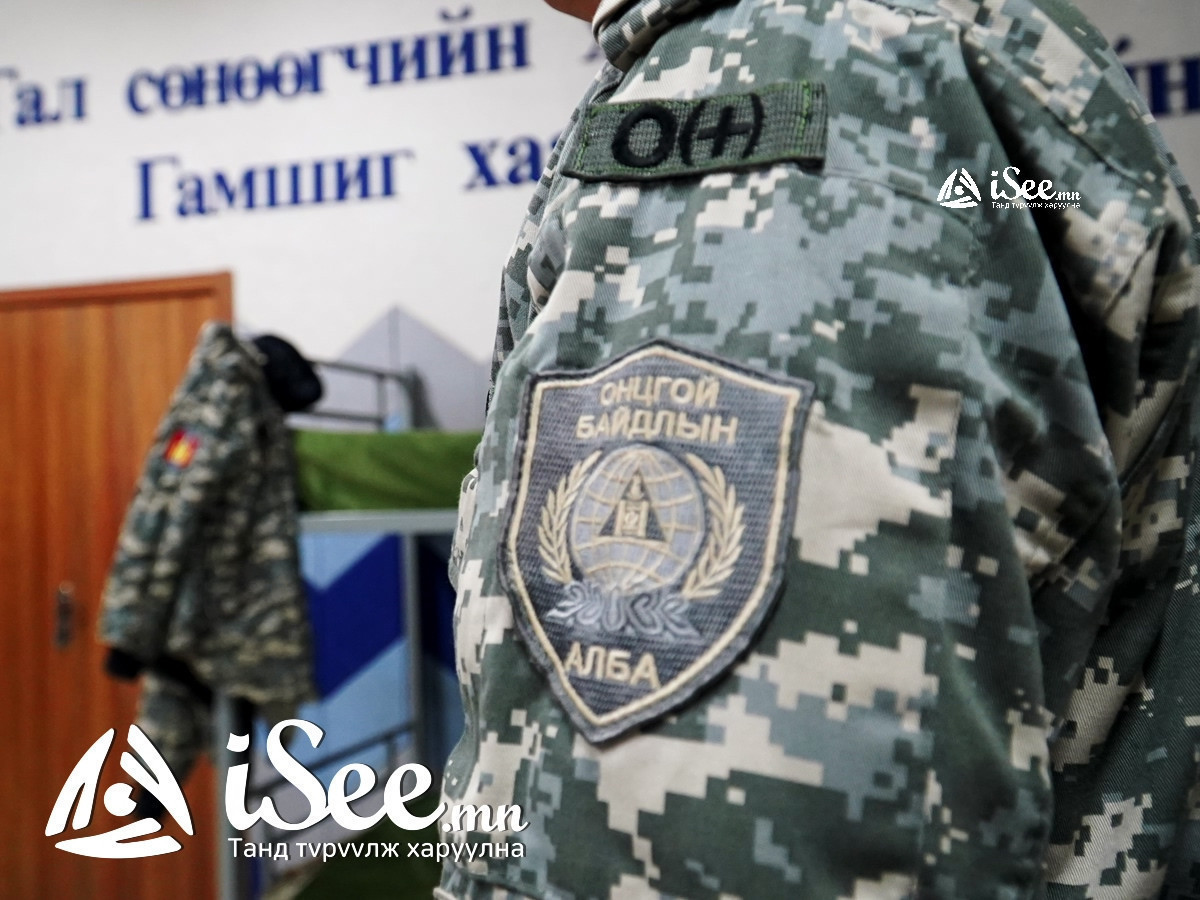 ШУУРХАЙ: Онцгой байдлын албанд ажилладаг нэр бүхий иргэд бүлэглэн иргэдийн автомашины дугуйг хулгайлдаг байжээ