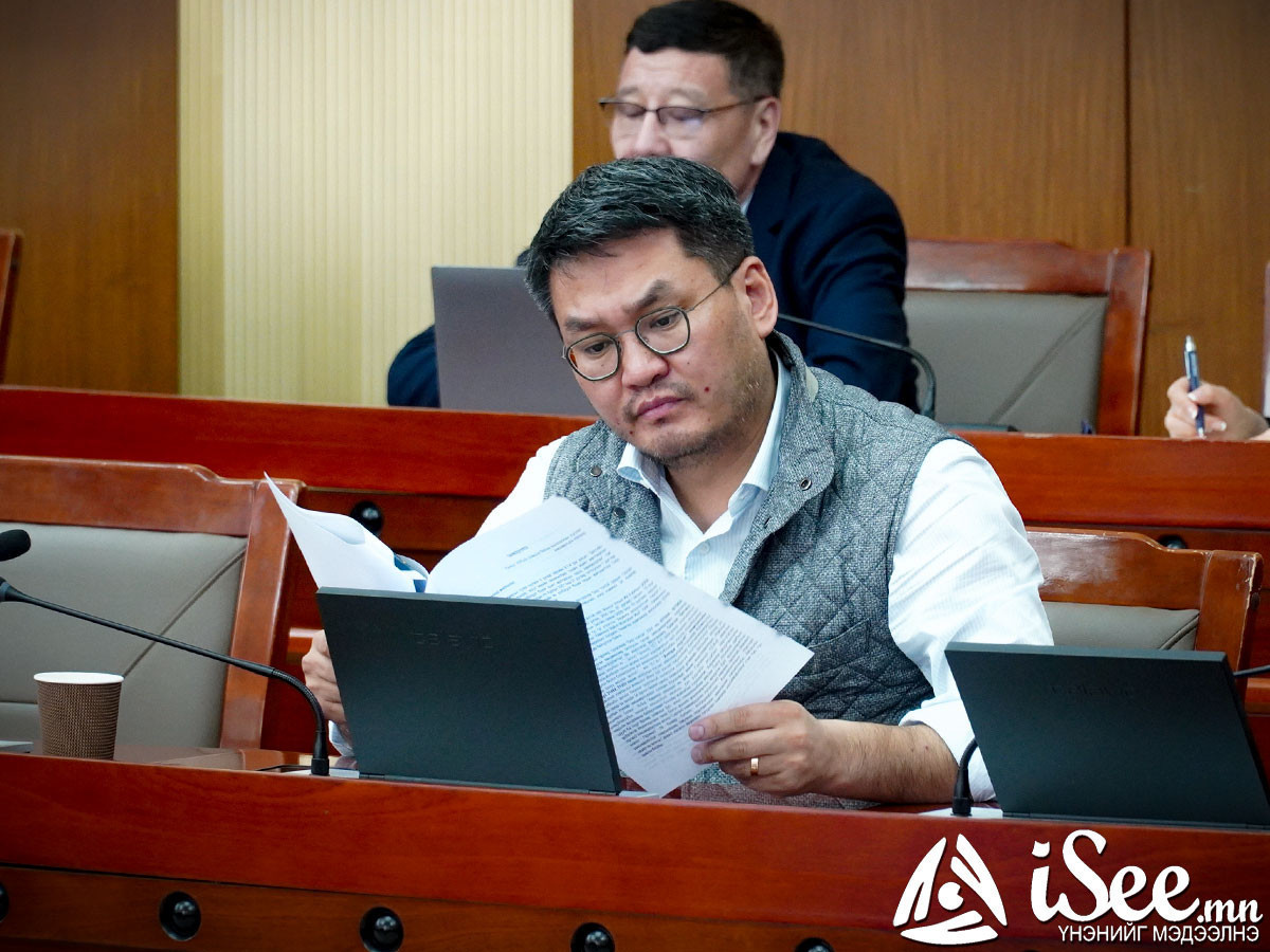 "Тавантолгойн бүлэг ордын лиценз анх хэрхэн хувьд очсон" талаарх Ө.Шижирийн асуусан асуулгын хариултыг Ерөнхий сайдаас ирүүлжээ 