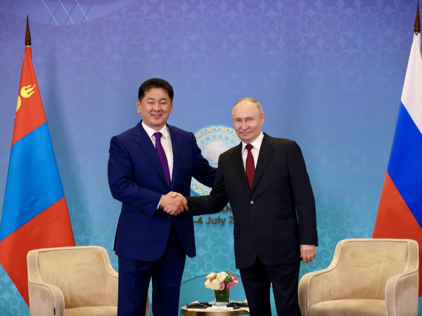 Ерөнхийлөгч У.Хүрэлсүх “Ялалтын баяр”-т оролцохоор өнөөдөр ОХУ-ыг зорино