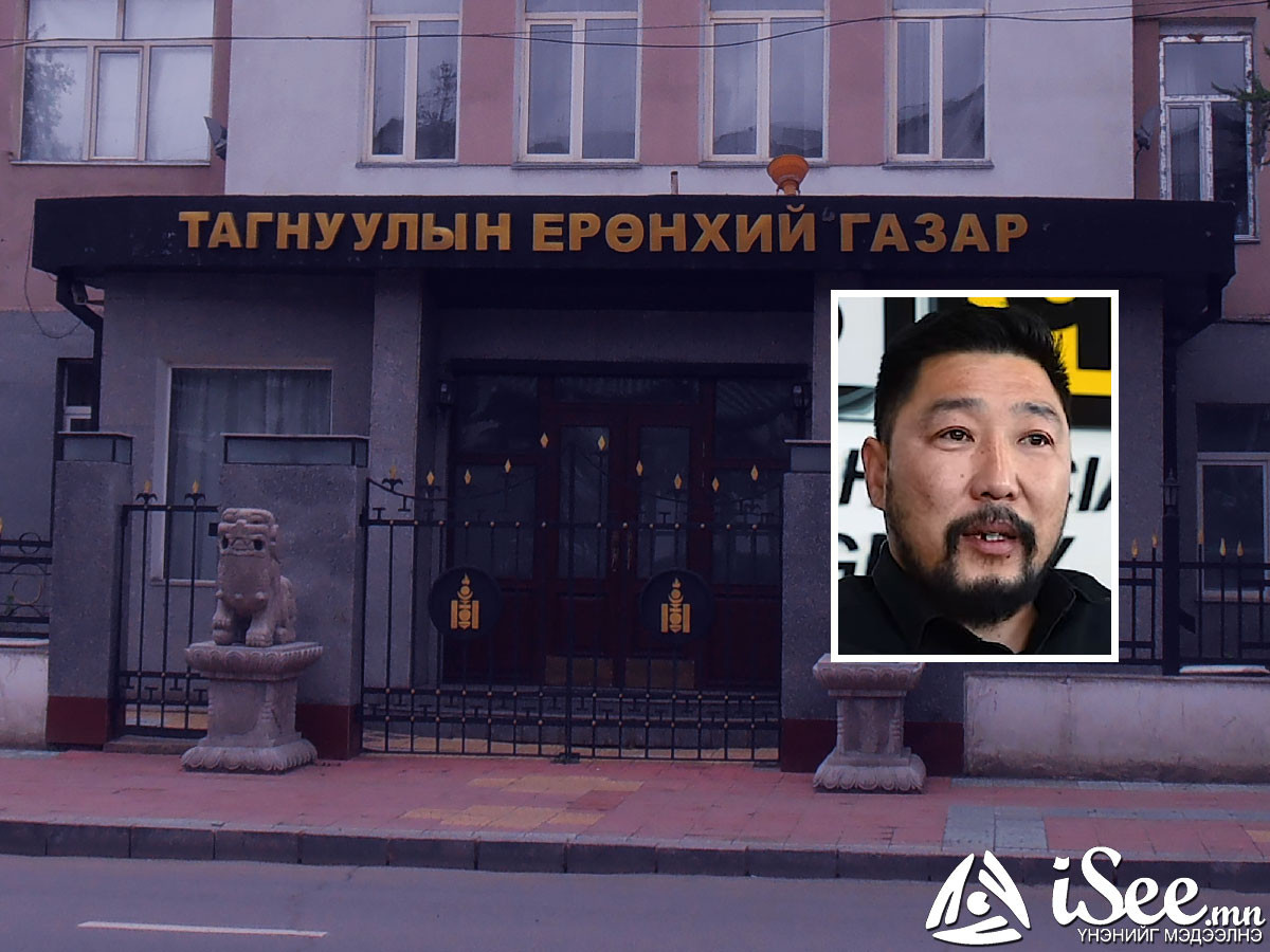 Яруу найрагч Г.Гүррагчааг "Экстремист үйл ажиллагаа явуулах"-ыг завдсан хэмээн Тагнуулаас шалгаж эхэлсэнтэй холбоотойгоор цагдан хорьжээ