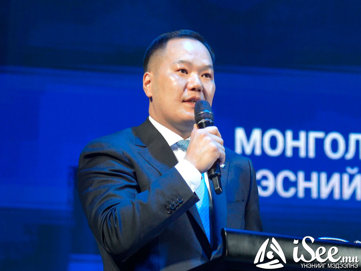 Б.Мөнхтамир: МИАТ ТӨХК өнгөрсөн жил түүх бүтээсэн. Харин энэ жил дөрвөн шинэ чиглэл нээж, агаарын хөлөгтөө парк шинэчлэл хийхээр төлөвлөж байна