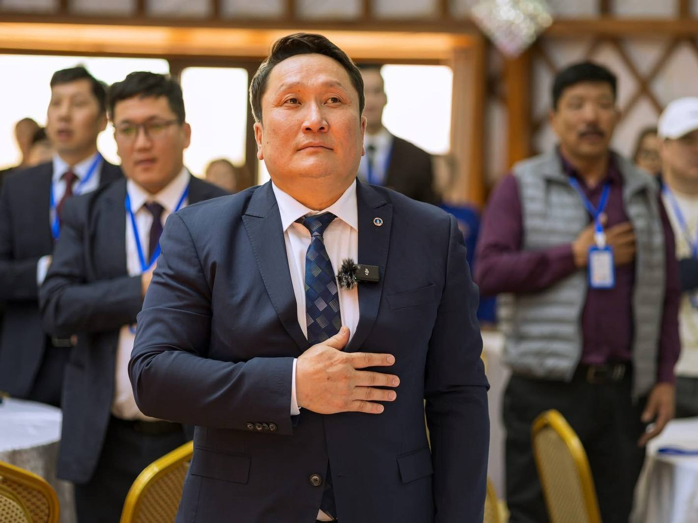 Н.Ганибал: Гишүүн төвтэй байхын тулд хөтөлбөр, Үндсэн дүрмийн төслөө боловсруулахдаа анхан, дунд шатны гишүүддээ төв болгож ажилласан 