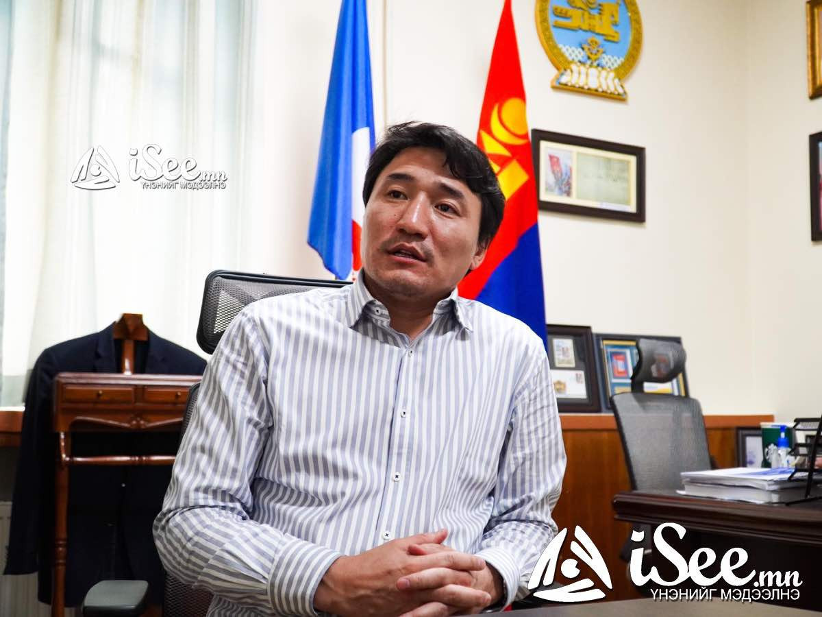Г.Дамдинням: Ураныг эсэргүүцдэг босоо, хэвтээ, хөхдөг хөхдөггүй хүмүүс манай намын даргыг өмөөрөөд өлсгөлөн зарлаж байна 