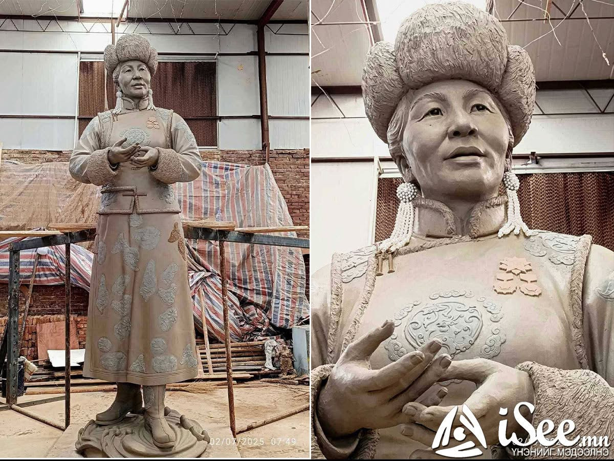 Уран барималч Ж.Түмэнчулууны урласан Ардын жүжигчин Г.Түмэндэмбэрэл агсны гэрэлт хөшөөний нээлт энэ сарын 27-нд болно