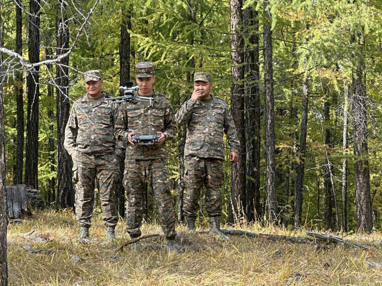 Ойд төөрсөн хоёр настай хүүг агаараас эрэн хайх ажиллагааг хоёр удаа явуулаад байна
