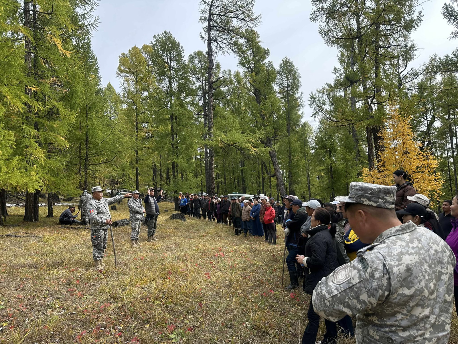 Сураггүй алга болоод буй хүүг эрэн хайх ажиллагаанд оролцуулахаар нэмэлтээр техник хэрэгсэл илгээлээ