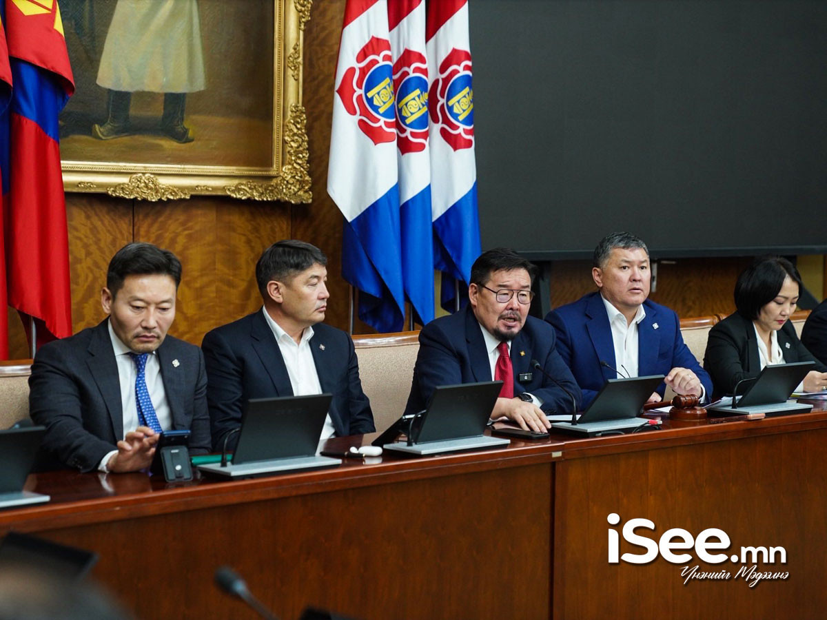 2026 оны төсвийн төслийг дагасан хууль тогтоомжуудаар МАН-ын бүлэг 14.00 цаг хүртэл завсарлага авлаа /ВИДЕО/