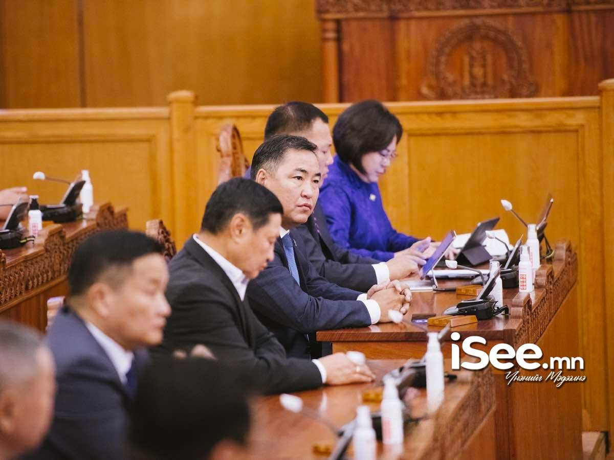 Есдүгээр сард чуулганы хуралдааныг тасалсан болон хоцорсон гишүүдийн ирцийн мэдээг гаргажээ 